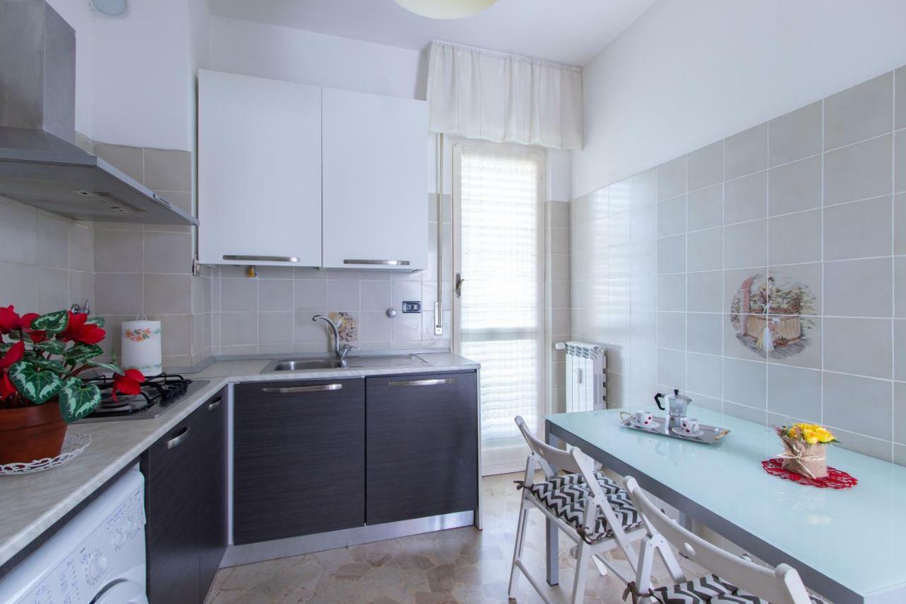 House Henry Apartamento Vado Ligure Exterior foto